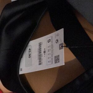 Zara  new with tags cropped silk blend top